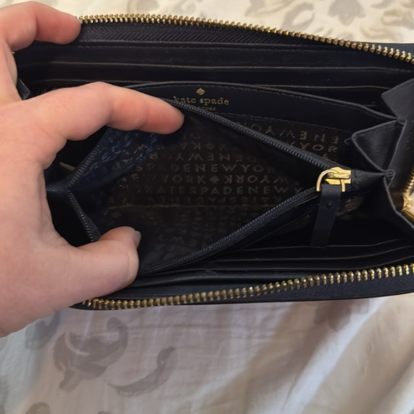 Kate Spade Long Wallet - Picture 7 of 8